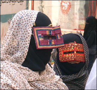 Burqa in Bamdar Abbas (south_Iran), Muslim veil