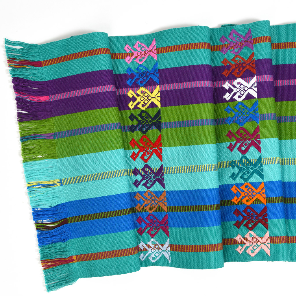 https://www.artizanmade.com/wp-content/uploads/2021/09/MayaMam-Weavers-Handwoven-Celebration-Runner.jpg