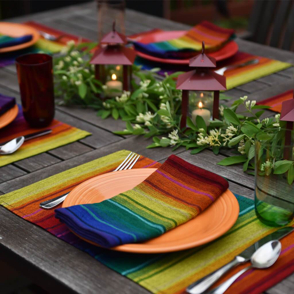 https://www.artizanmade.com/wp-content/uploads/2021/10/DSC_4058-Rainbow-Table-Setting2_979ba052-65ba-48e7-893d-a5d2eff6ba2f_2048x.jpg