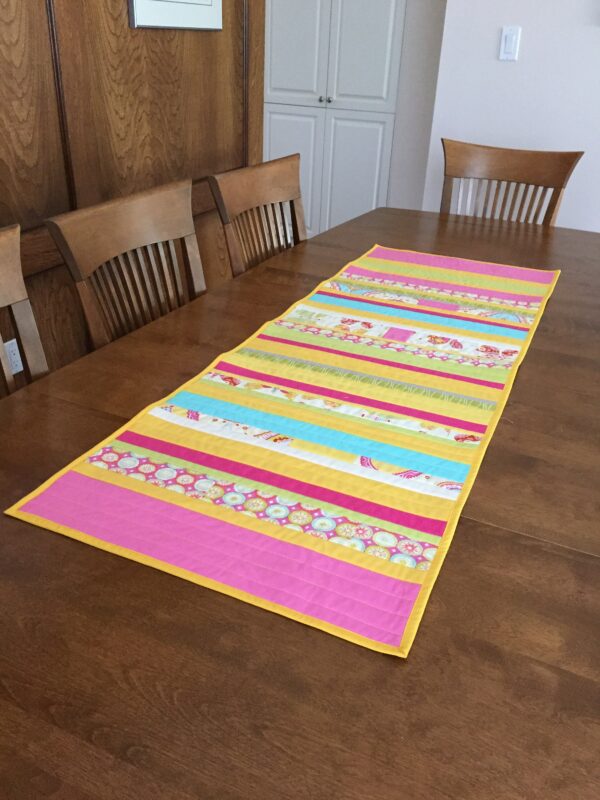 Designed-and-quilted-by-Castilleja-Cotton-1