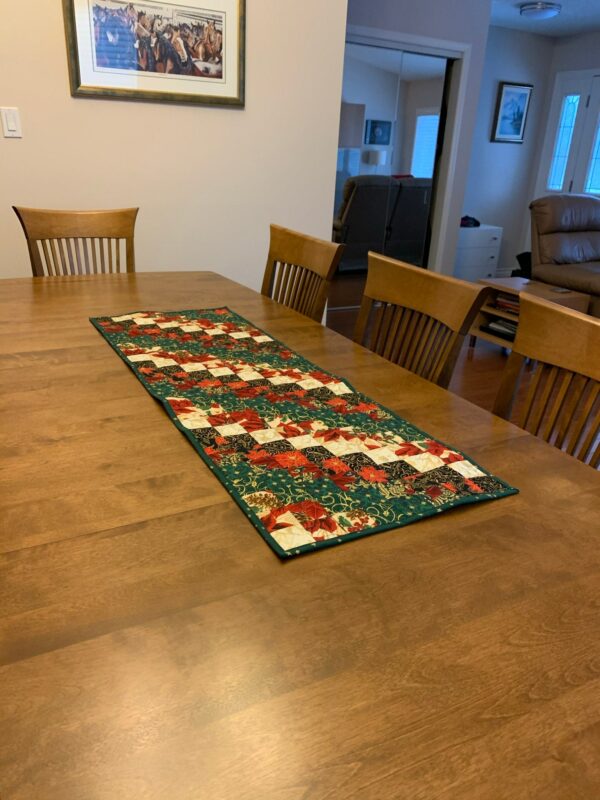 Designed-and-quilted-by-Castilleja-Cotton-2