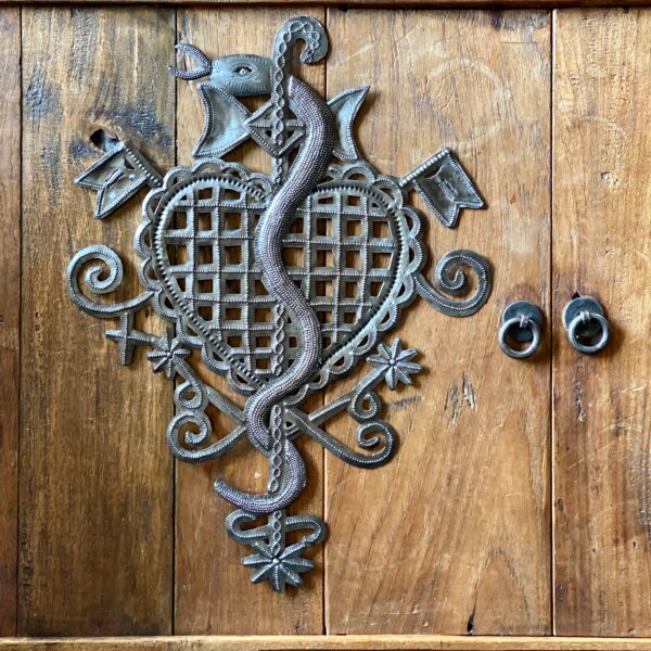 its-cactus-hatian-metal-art-1
