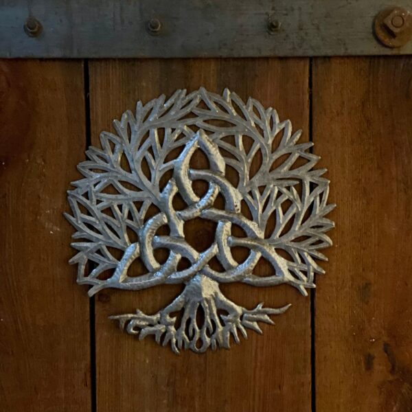 its-cactus-hatian-metal-art-1