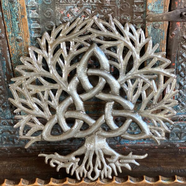 its-cactus-hatian-metal-art-3
