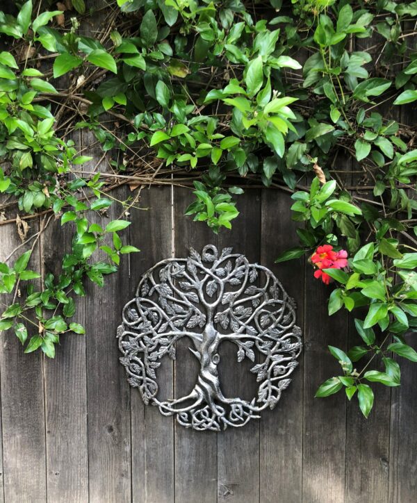its-cactus-hatian-metal-art-6