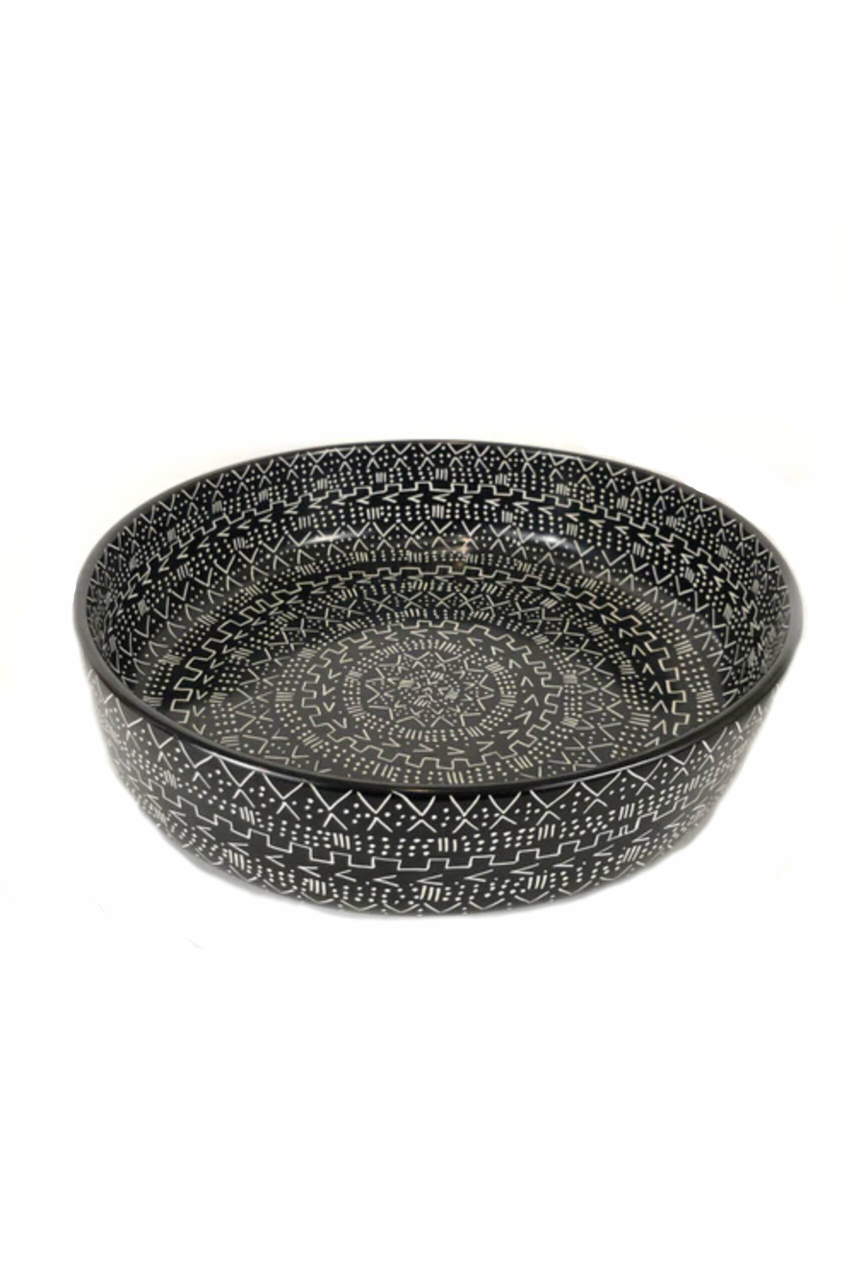 https://www.artizanmade.com/wp-content/uploads/2022/05/Mbare_lg_mudcloth_bowl-scaled.jpg