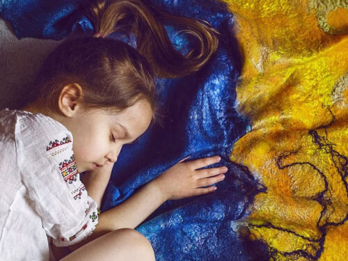 FeltUA Ukrainian Shawl Blue and Yellow with child