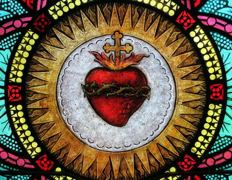 WIKIMEDIA COMMONS The Sacred Heart of Jesus stained glass window at All Saints Catholic Church, St. Peters, Missouri.